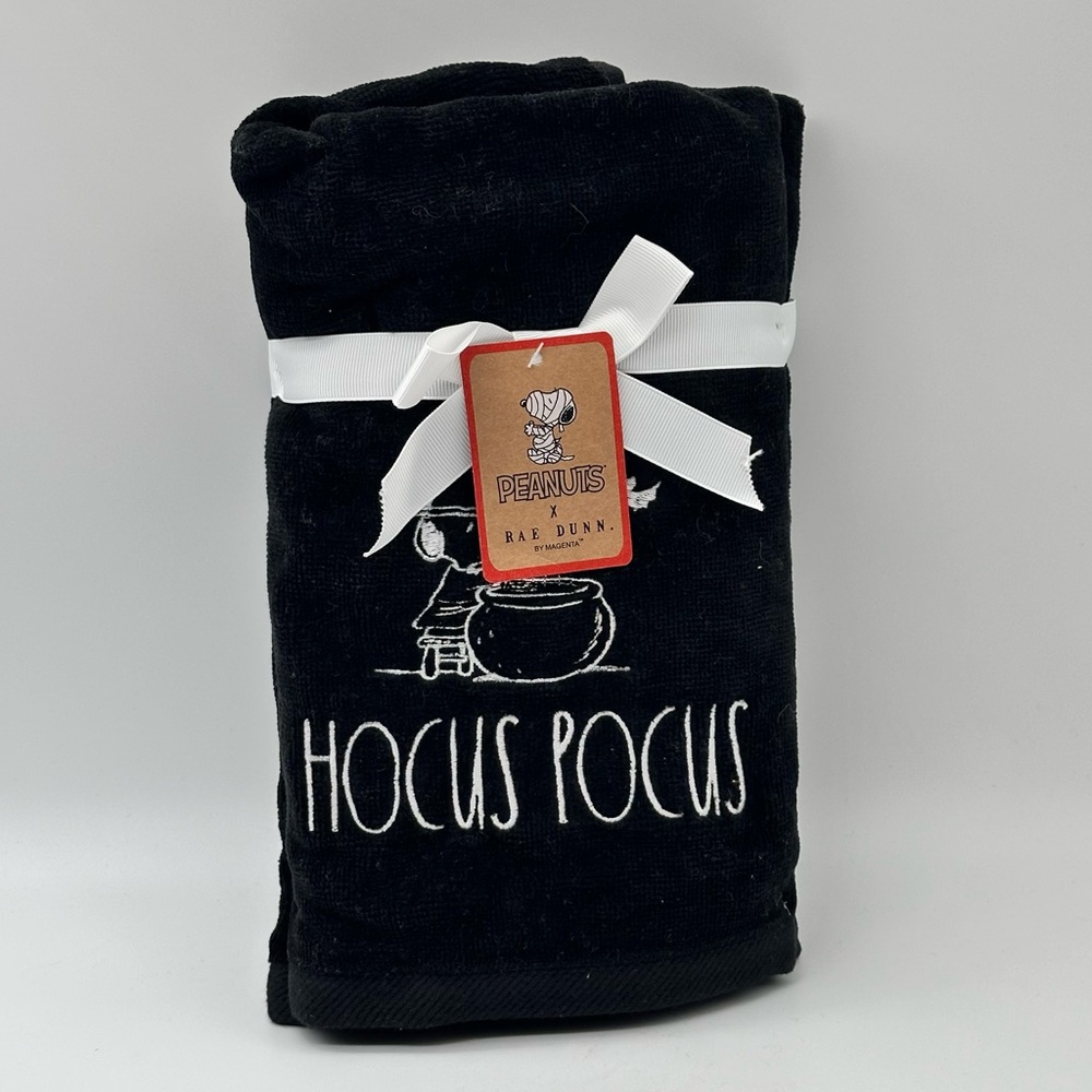 Rae Dunn x Peanuts Set of 2 Halloween Hand Towels, (16" x 30") (HOCUS POCUS)